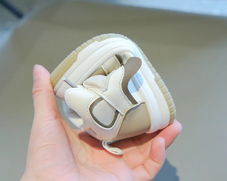 2026 Neue Kinder-Sportschuhe für Frühling und Herbst – Trendige High-Top-Freizeitschuhe für Jungen und Mädchen – Modische Dopamin-Laufschuhe – Detail 26