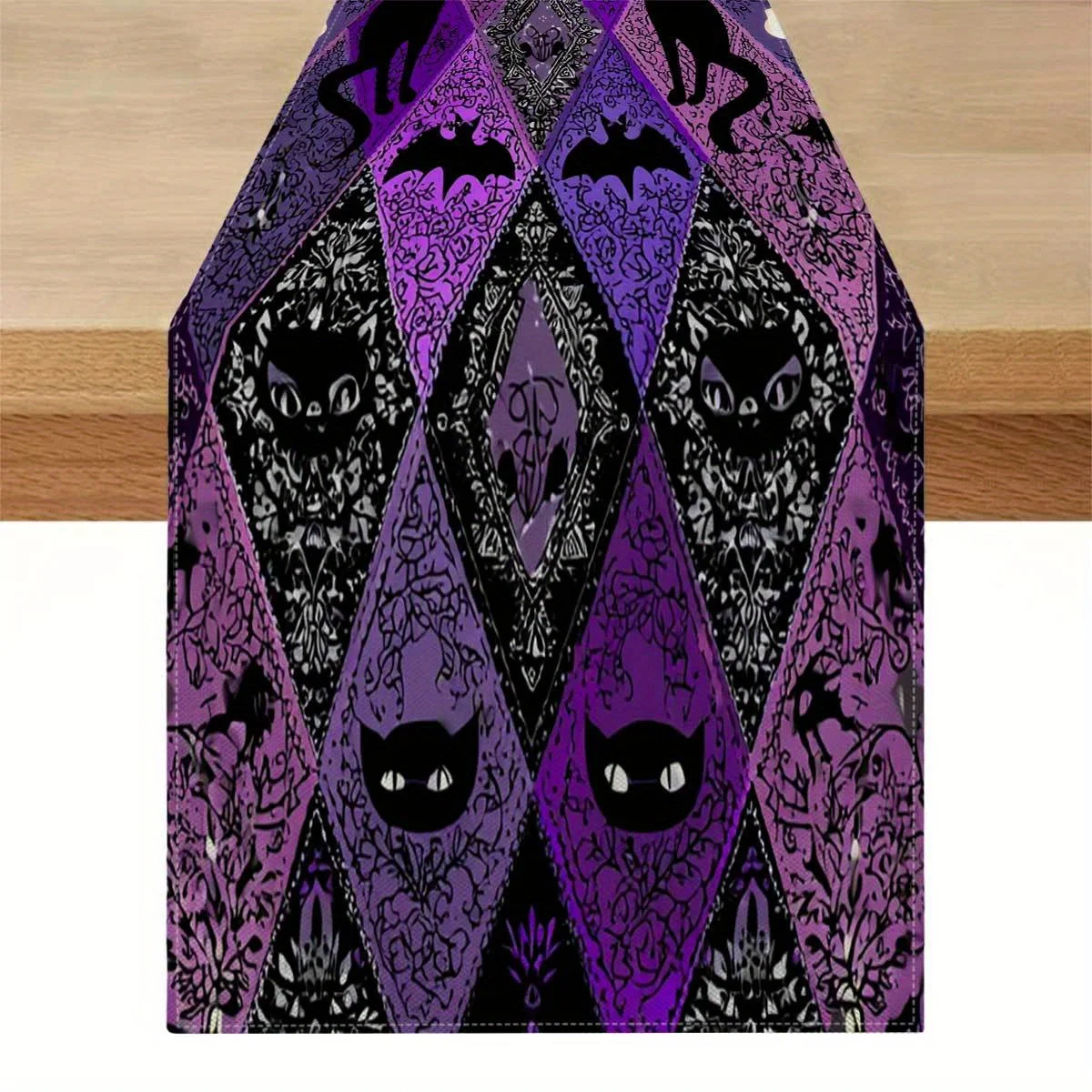 1 Piece of Halloween Themed Table Flag, Purple with Black Cat Silhouette, Horror Floral Decoration, Suitable for Parties, Restaurants, B&Bs, Markets, and Holiday Decoration Scenes.