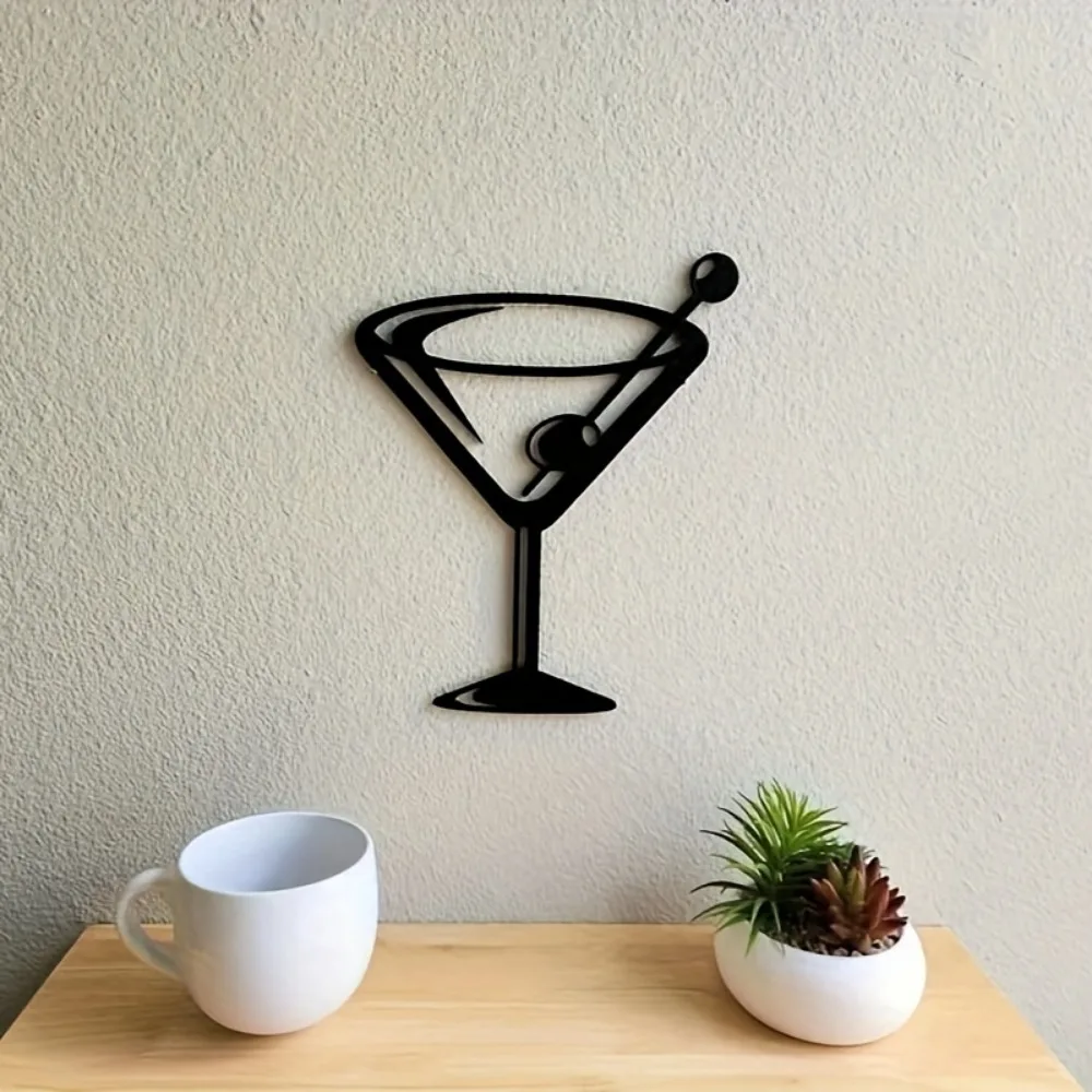CIFBUY Metal Martini Glass Wall Art Decor Vintage Liquor Bar Hanging Sign Rustic Home Pub Hanging Ornament Drink Theme Decoratio