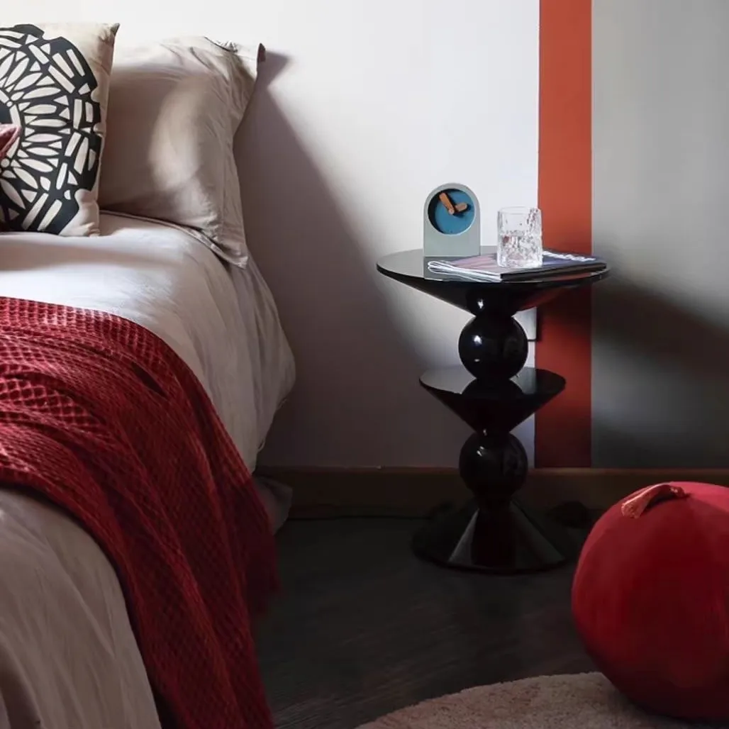 Corner bedside small round table designer retro balcony table small coffee table