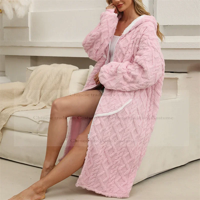 

Утепленная одежда для сна с капюшоном, кимоно с длинными рукавами, халат, новинка 2025, женская жаккардовая фланелевая ночная рубашка на молнии, домашняя одежда, пижамы