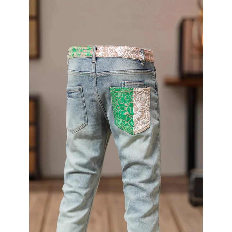 

Модные джинсовые брюки премиум-класса с прошитым принтом, мужские рваные джинсы 2025 года, новая уличная одежда, американские винтажные облегающие джинсы скинни