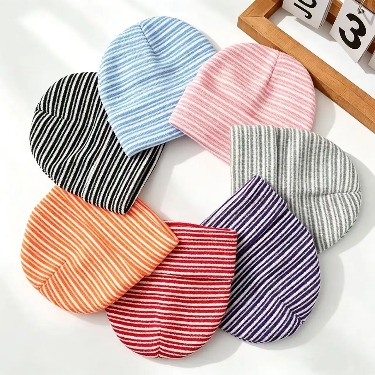 Simple Striped Knitted Hat, Thick Warm Versatile Cold Weather Beanie, Women All Match Knit Cap for Daily Outing, Outdoor Street