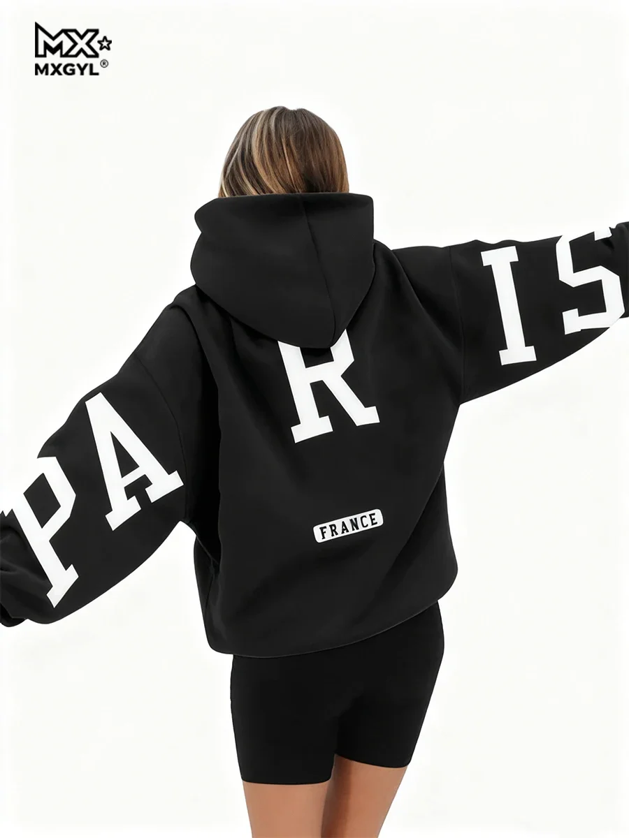Men's plus-size loose-fitting casual hoodie, unisex fashion street style pullover, suitable for autumn and winter.