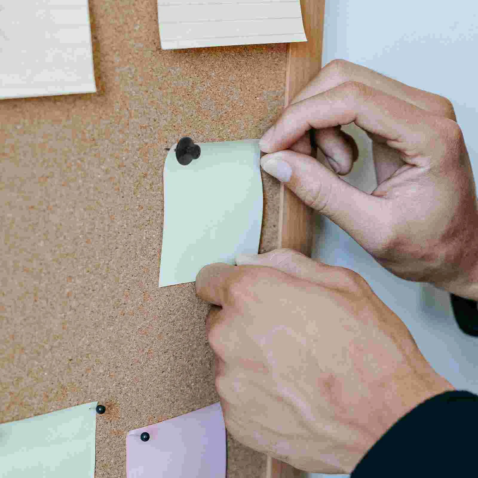 30 قطعة لوحة الفلين Thumbtack مريحة Thumbtacks قابلة للاستبدال دبابيس معدنية صغيرة متعددة الوظائف أسود مسطح
