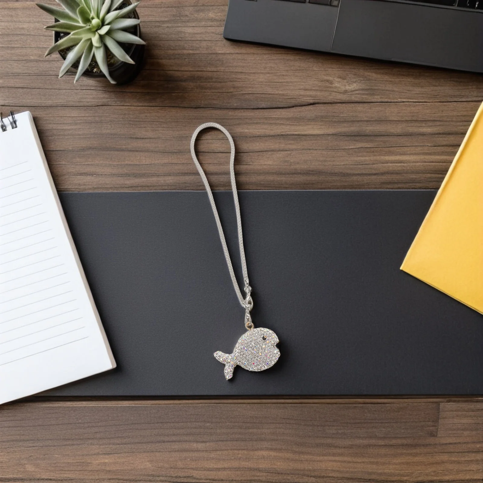 

Car Pendant Sparkling Rhinestone Fish Ornament Ocean-Themed Hanging Decor For Rear View Mirror Auto Interior Decoration