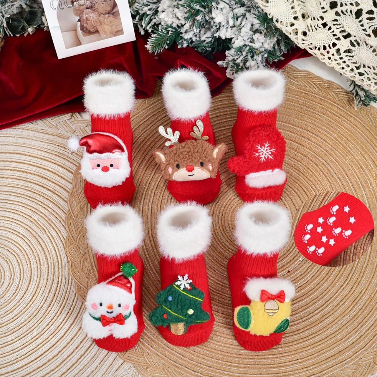 Cartoon Christmas Socks Indoor Anti-Slip Baby Sock Winter Warm Kids Plush Sock Cute Elk Snowman Santa Claus Character Calf Socks