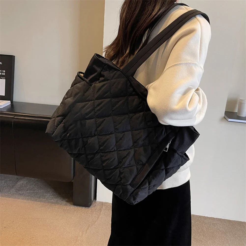 Quilted Padded Tote Bag for Women Shoulder Bag Nylon Handbag Large Handbag Down Satchel Bag Top Handle Bag Travel Bag 2023