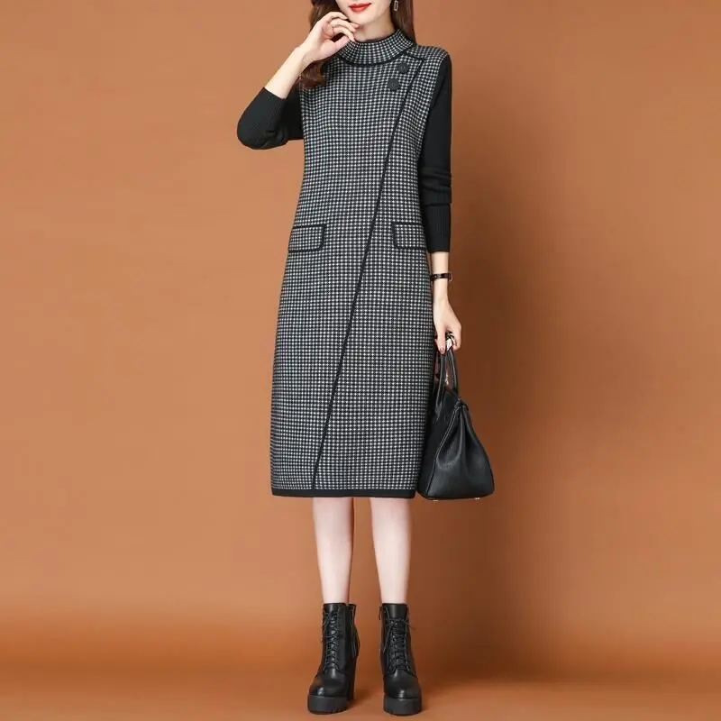 Women\'s 2023 Autumn and Winter New Pullover Half High Neck Patchwork Plaid Knitted Thickened Loose Mid Length Long Sleeved Dress