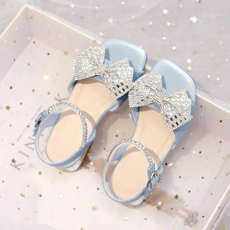 

Girls Sequin Sandals 2023 New Children's High-heeled Rhinestones Shoes Girl Princess Crystal Cow Muscle Summer Sandals Kids