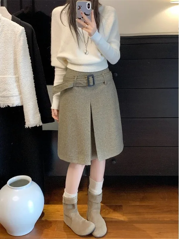 

plus Size Fashionable Set Spring New Korean Style Soft Beige Knitted Top High Waist A-Line Skirt Two-Piece Suit Women's ...