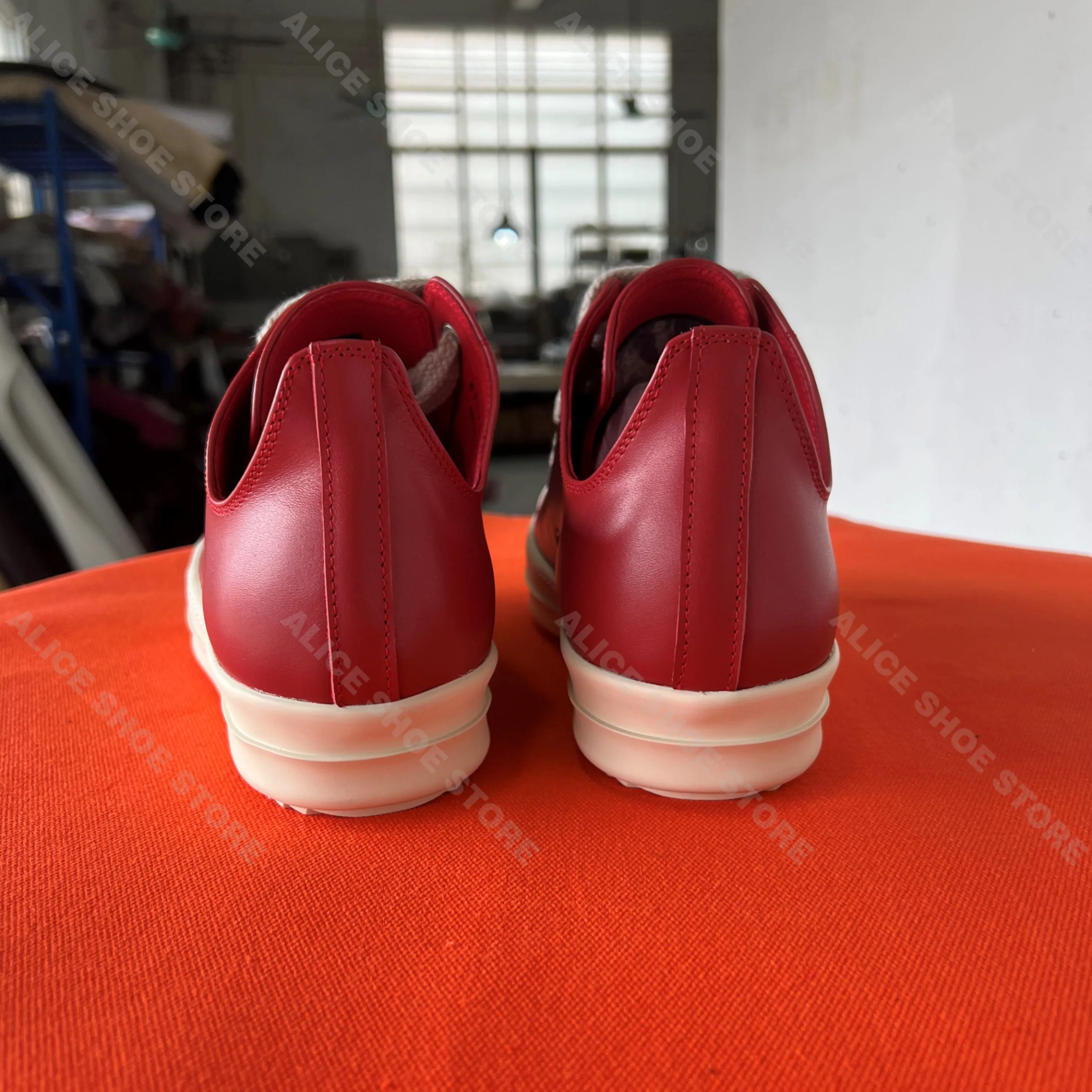 

Jumbo Lace Up Men Shoe Low Top Leather Women Sneakers Retro Red Luxury Footwear Street Sport Platform Quality Punk Trainer