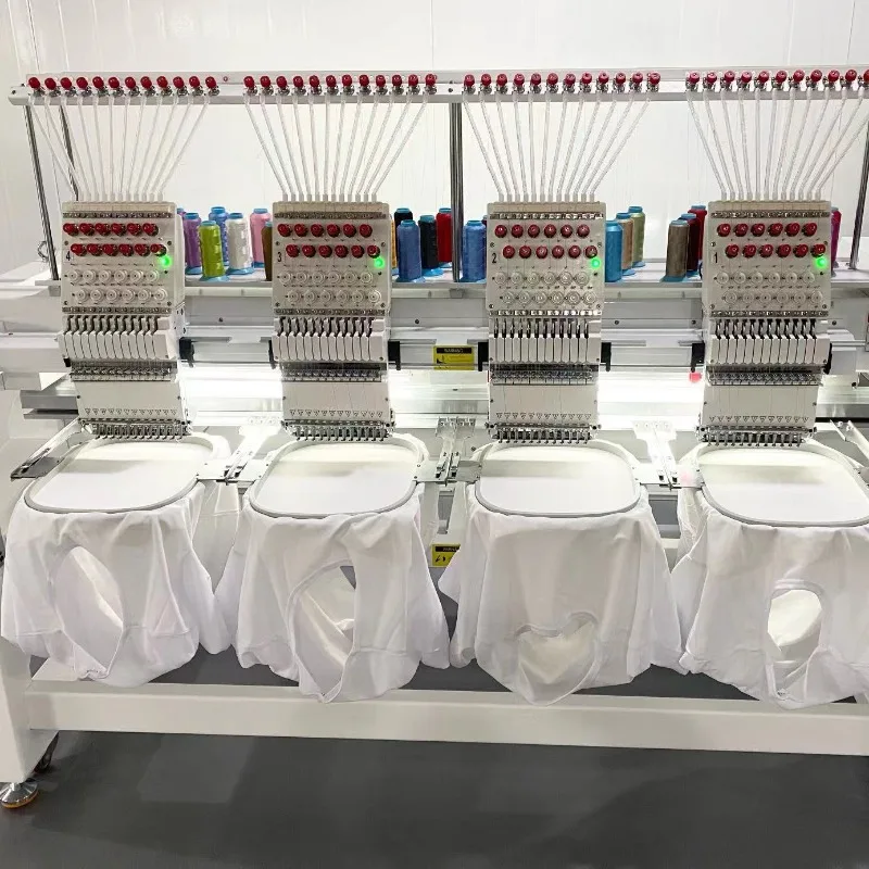 [Le più vendute] Macchina da ricamo a quattro teste ST 1204 adatta per il ricamo di vari vestiti/accessori/necessità quotidiane