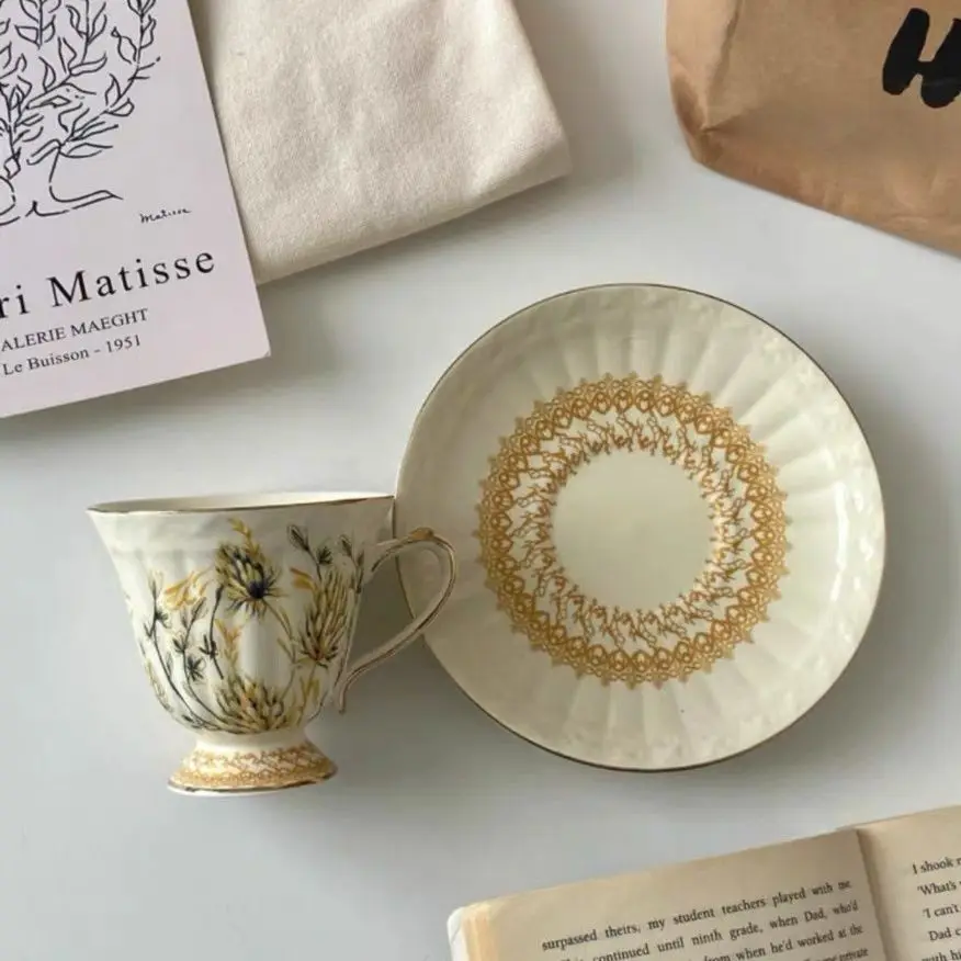 

Французский Wheatear, ретро костюм, керамическая кофейная чашка с золотыми ушками, дворцовый чайный сервиз, английская чашка для послеобеденного чая