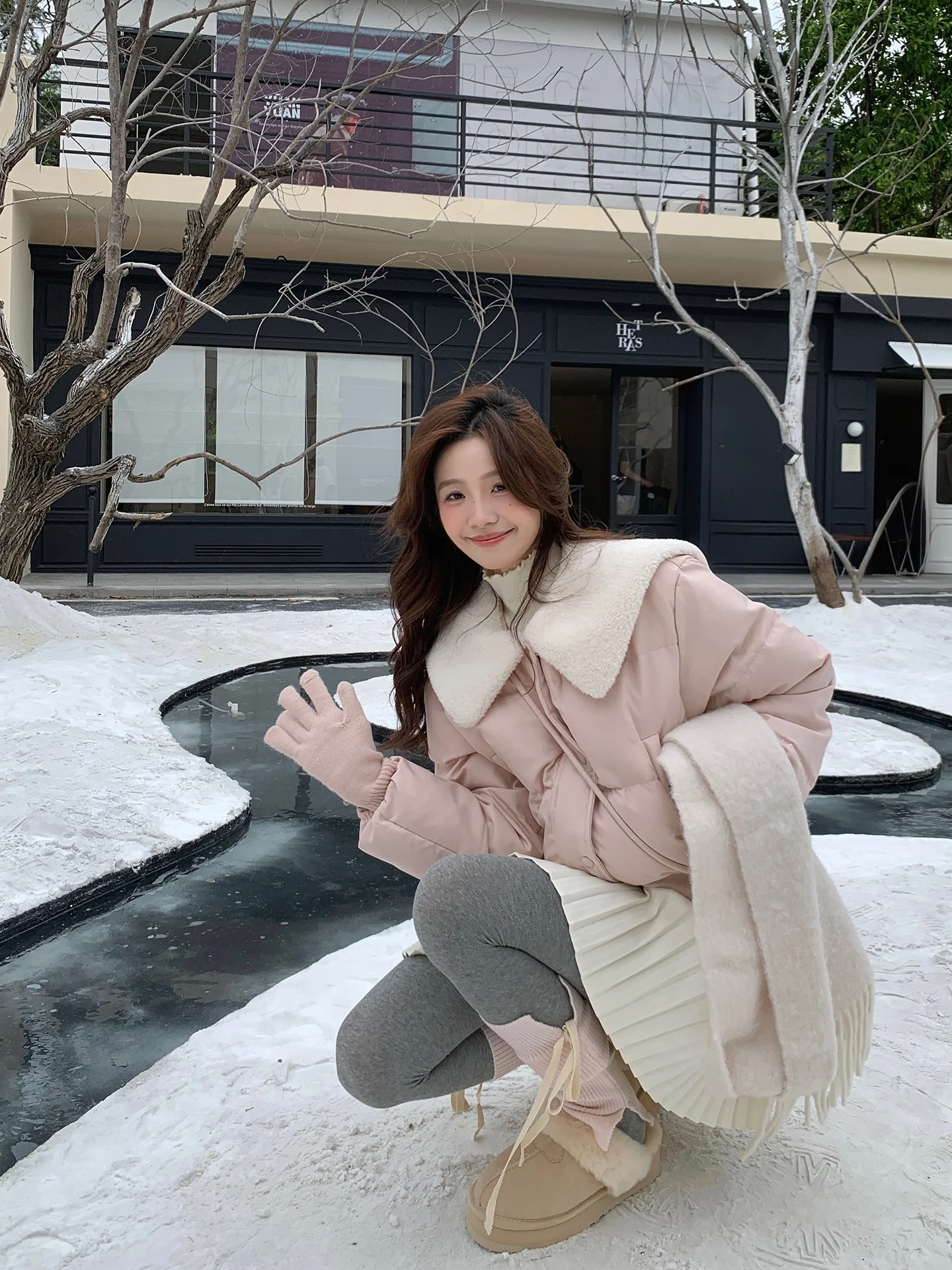 

Белое пуховое женское корейское пальто Du Down Jaet с большим воротником и меховой отделкой, зимнее теплое пальто