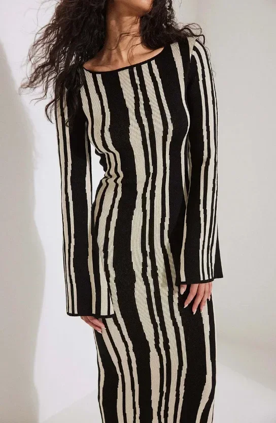 Summer Women Striped Knitted Maxi Dress Elegant O-neck Flare Long Sleeve Bodycon Dress Ladies Fashion Streetwear Party Dresses
