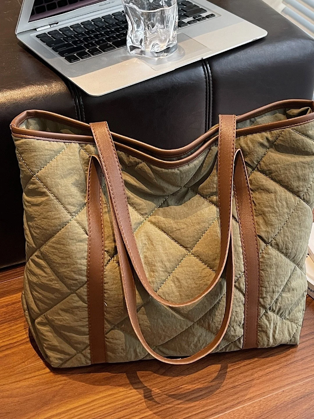 Givenivan Large Capacity Tote Bag Women's 2026 New Autumn Winter Diamond Grid Single Shoulder Cotton Coat Bag Fashionable Fun...