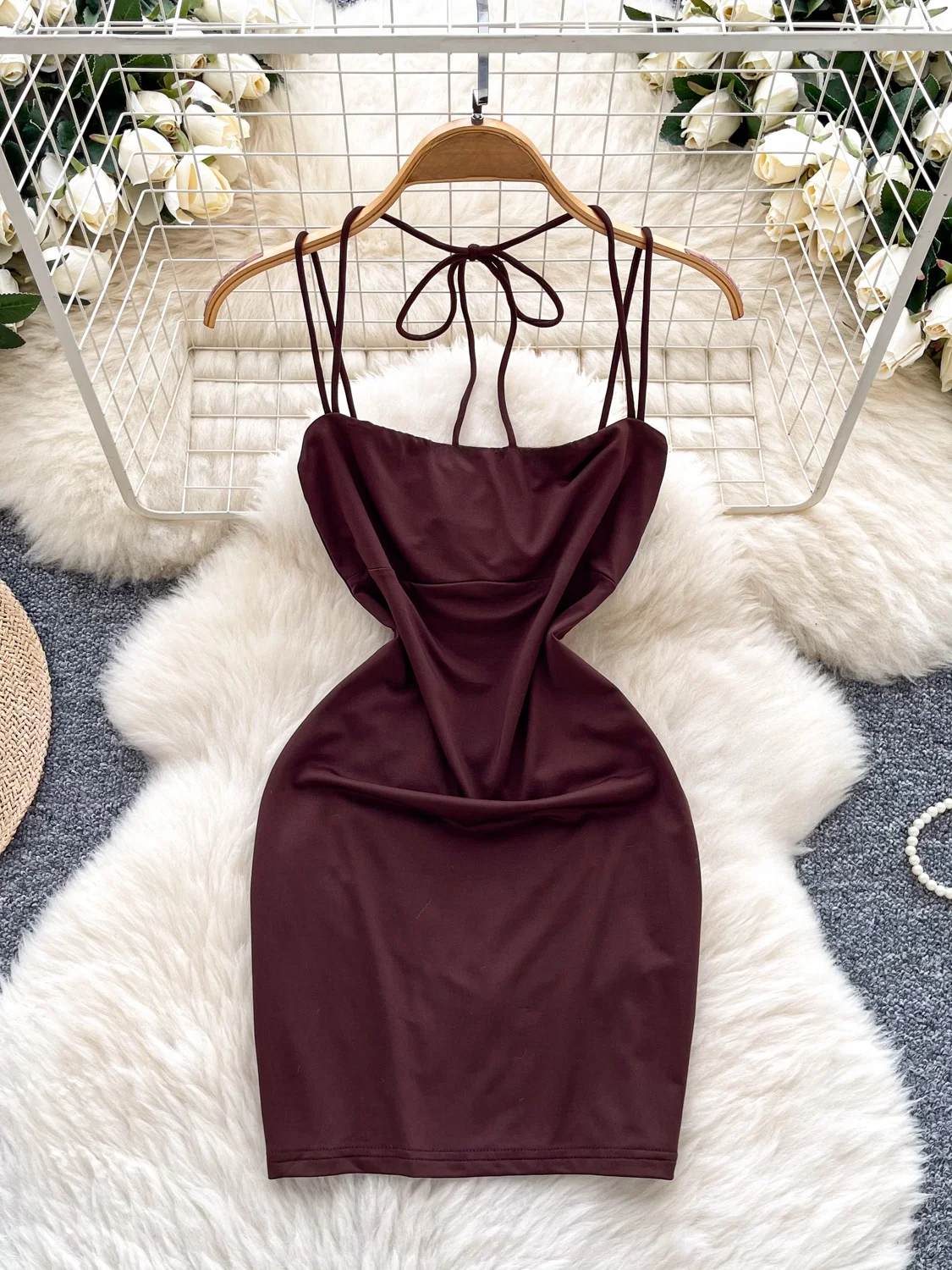 فستان بحزام على طراز الدوبامين للنساء صيفي جديد بحزام للتخسيس تنورة قصيرة أنيقة عالية الخصر على شكل حرف a على الطراز الكوري