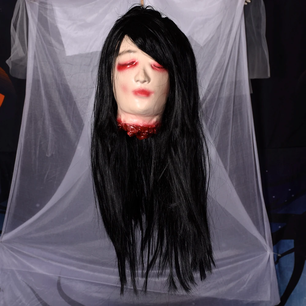 

1pc Latex Head Spooky Halloween Decoration Realistic Black Hair Zombie Head Perfect for Ghost House, Bar, or Haunted House Prop