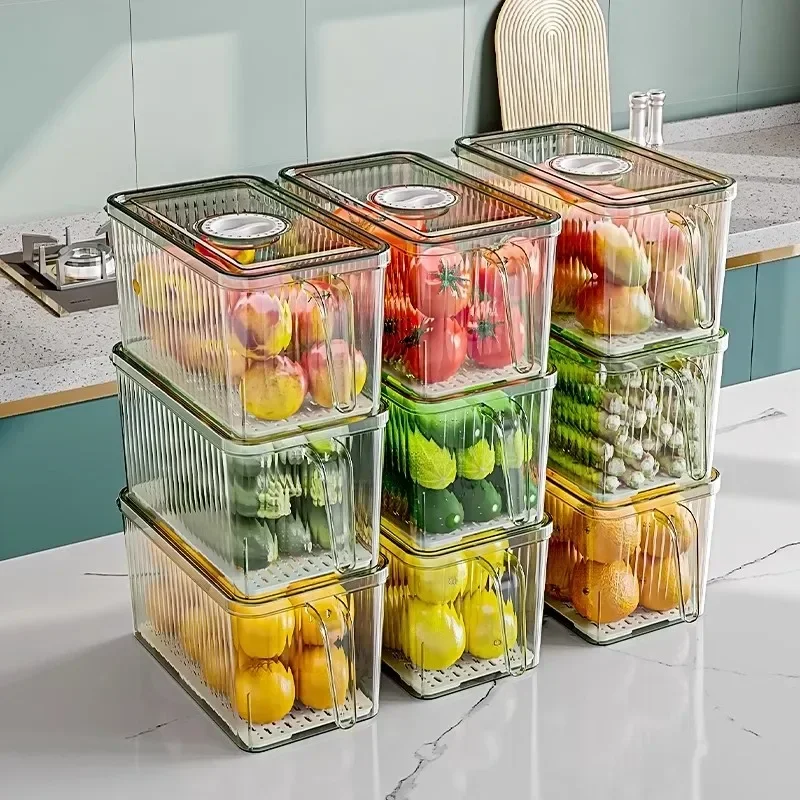 Transparent refrigerator storage box, kitchen food grade draining vegetable storage box, hand-held plastic preservation box