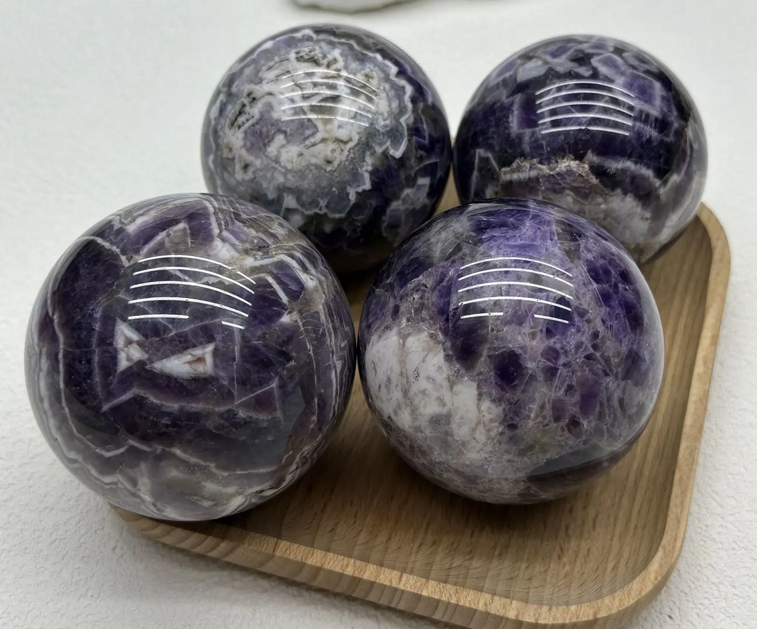 Genuine Amethyst round Ball Sphere Loose Gemstone 4.9-5.2cm Wholesale for Home Decoration Dog Teeth Inspired Design