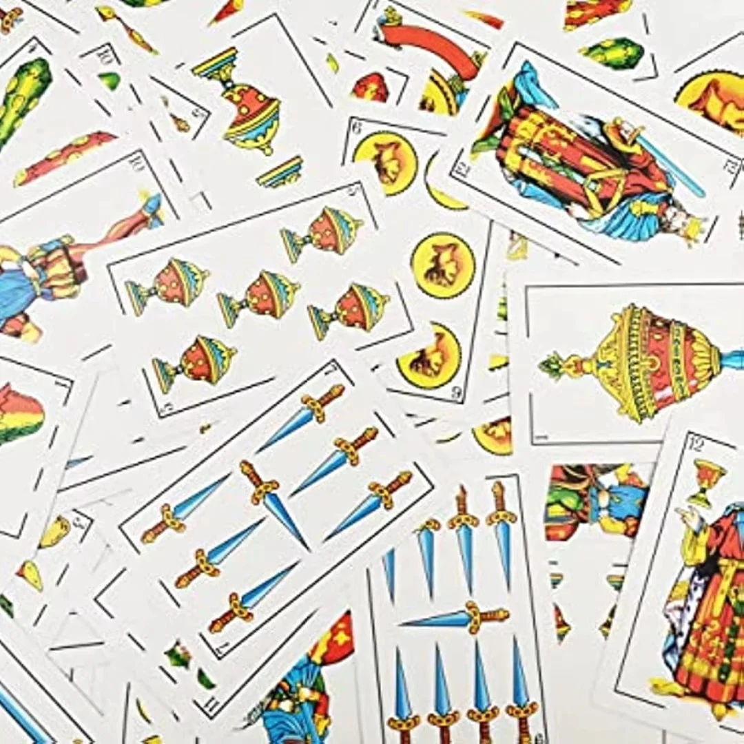 本格的なスペイン製ナイペス・プレイングカード1デッキ - メキシコのカードゲームやポーカーに最適です。 ギフトに最適、パーティーや楽しい時間にぴったり！