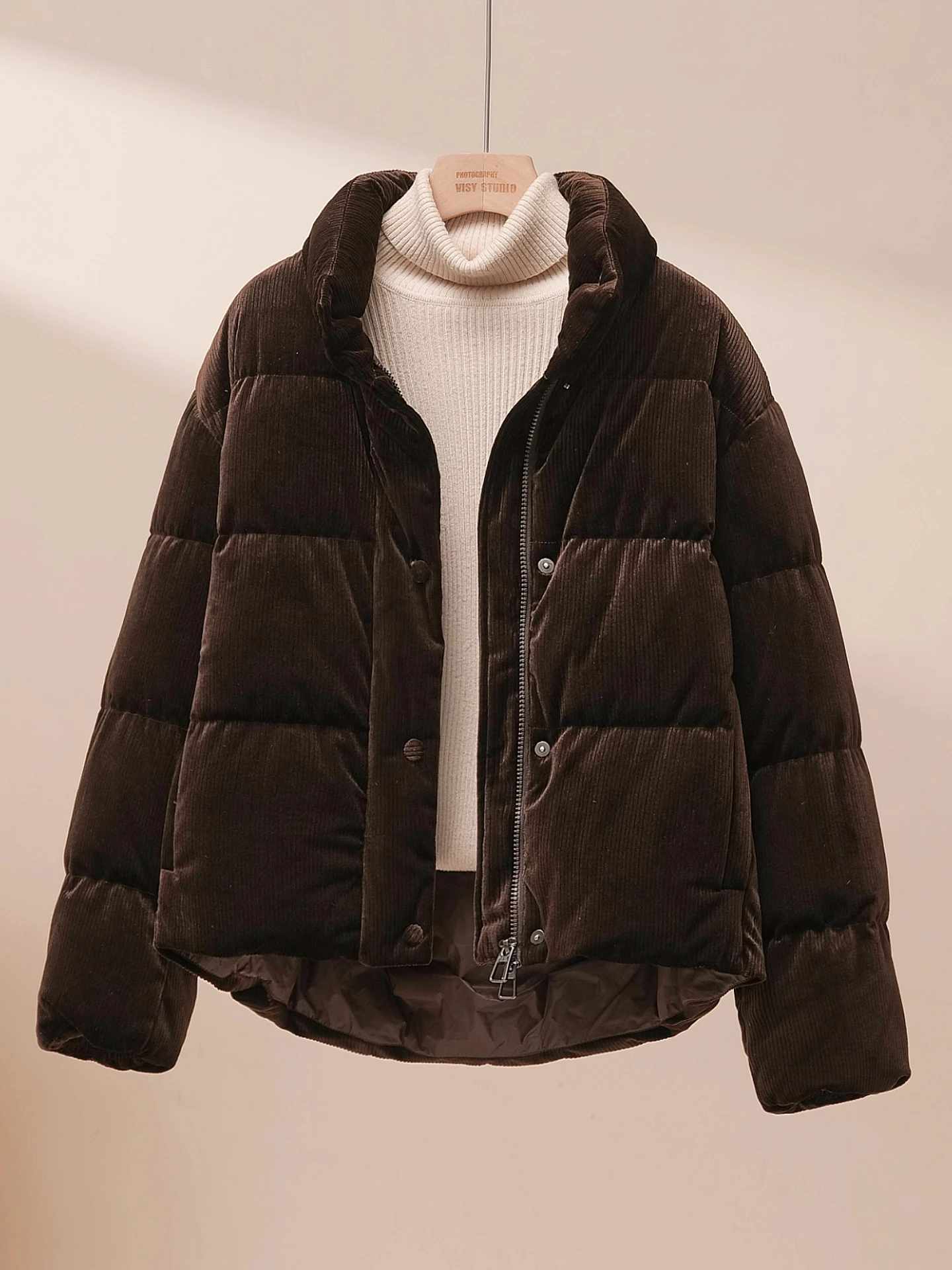 

Faionable Street Sle Women's ort Puffer Jaet 90 White Du down Filling Velvet Stand Collar Warm Loose Fit Autumn Win...