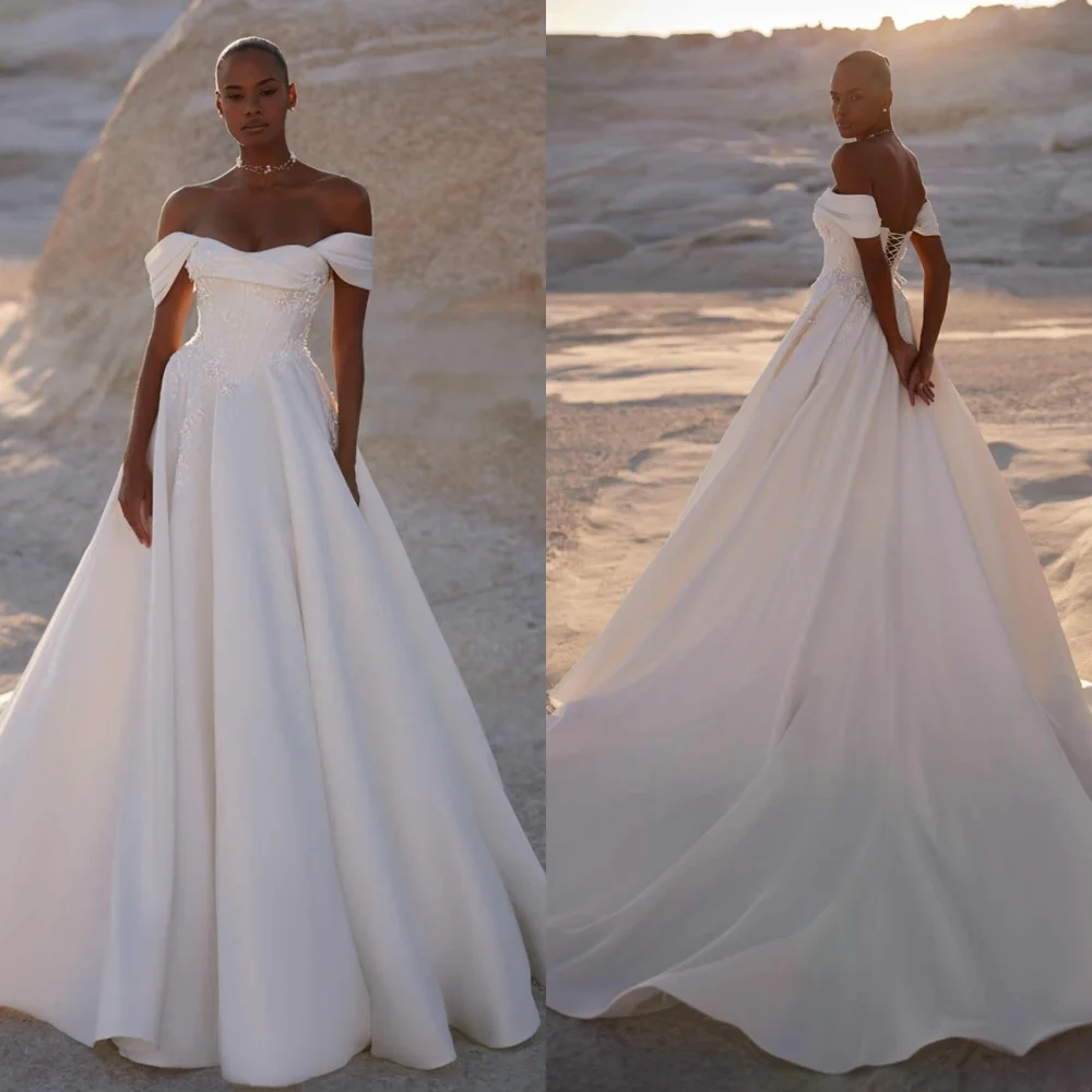 

Customized White Satin Bridal Gowns Temperament Strapless Off the Shoulder Wedding Dress Chapel Train Lace Up Back Dress