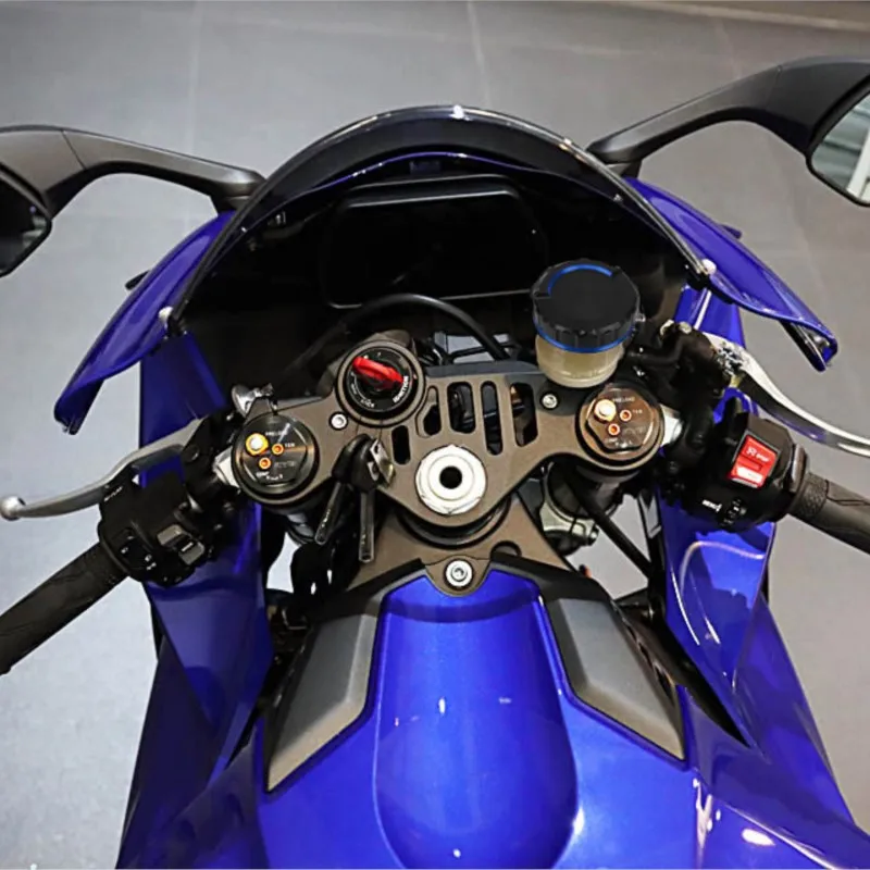 

1 set For Yamaha CHAMPIONS LIMITED EDITION YZF R6/R6S YZFR6 GYTR/RACE YZFR7 Brake Fluid Cylinder Master Reservoir Cover Oil Cap