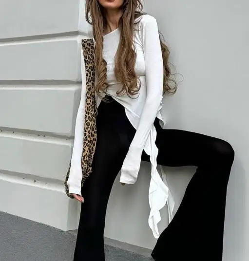 

Summer Irregular Design Round Neck Slim Fit Women's T-Shirt Solid Color Slim Fit Pleated Asymmetric Hem Long Sleeved T-Shirt Top