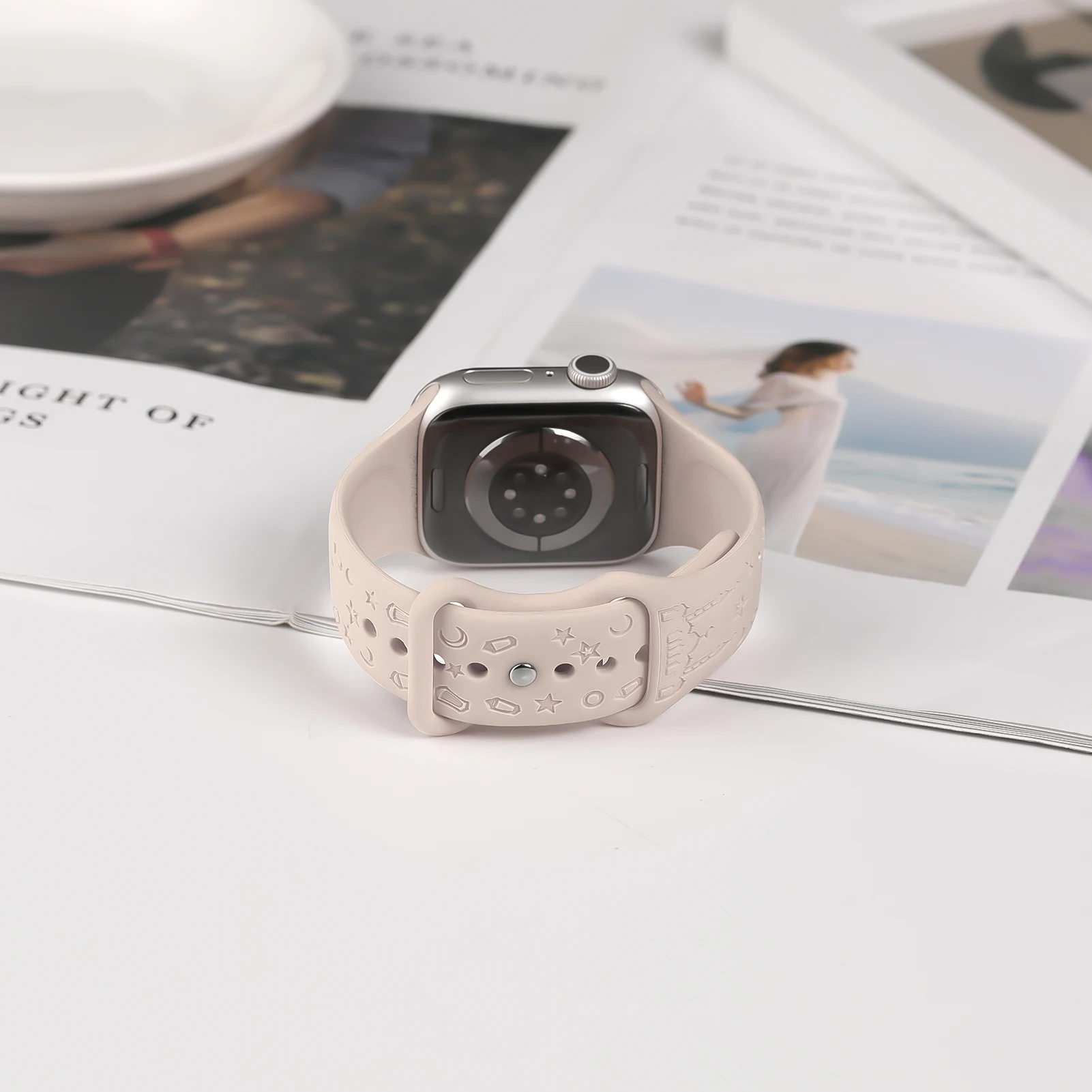 حزام لساعة أبل باند 46 مللي متر 44 مللي متر 40 مللي متر 45 مللي متر 41 مللي متر 42 مللي متر 38 مللي متر محفورة كوريا سوار iwatch سلسلة 10 7 3 8 9 se Ultra 2 49 مللي متر