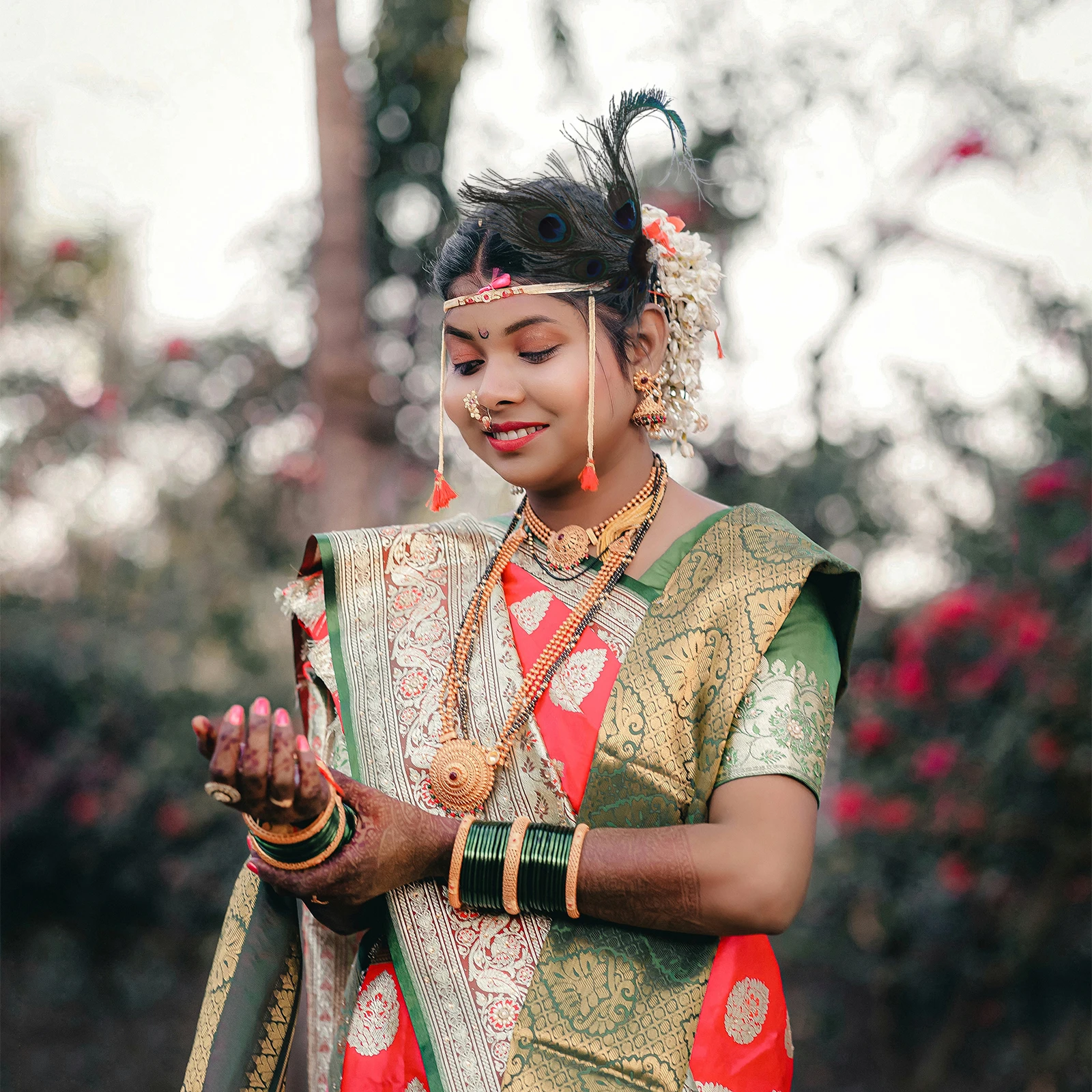 

Hair Pin Retro Style Women Accessories Elegant Daily Wear Gift Fast Styling Solution for Updos Green Women Hair Clip