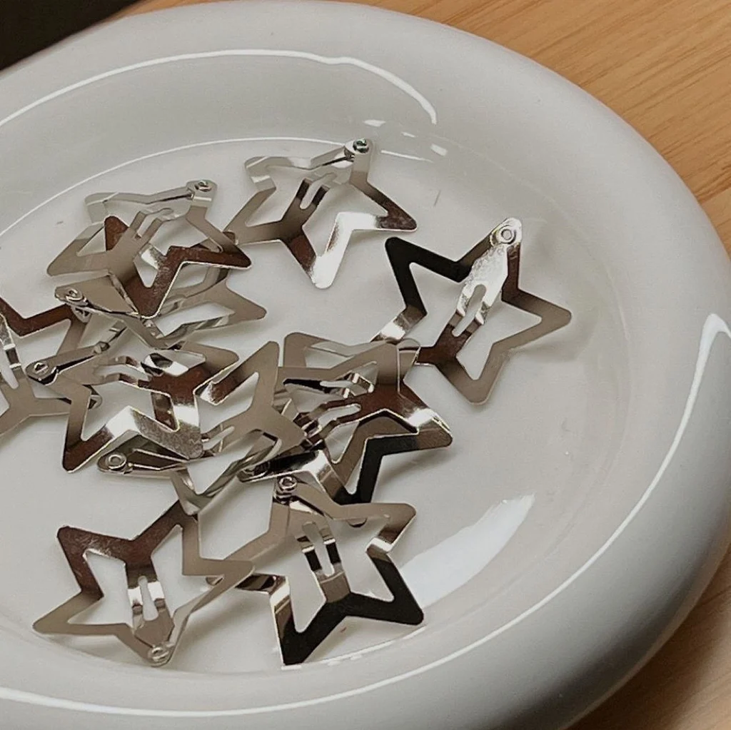 50Pcs Punk Silver Star คลิปผมโลหะ Snap คลิป Hairpins Barrettes สำหรับเด็กเล็กเด็กผู้หญิง Boutique เครื่องประดับผม Headwear ของขวัญ