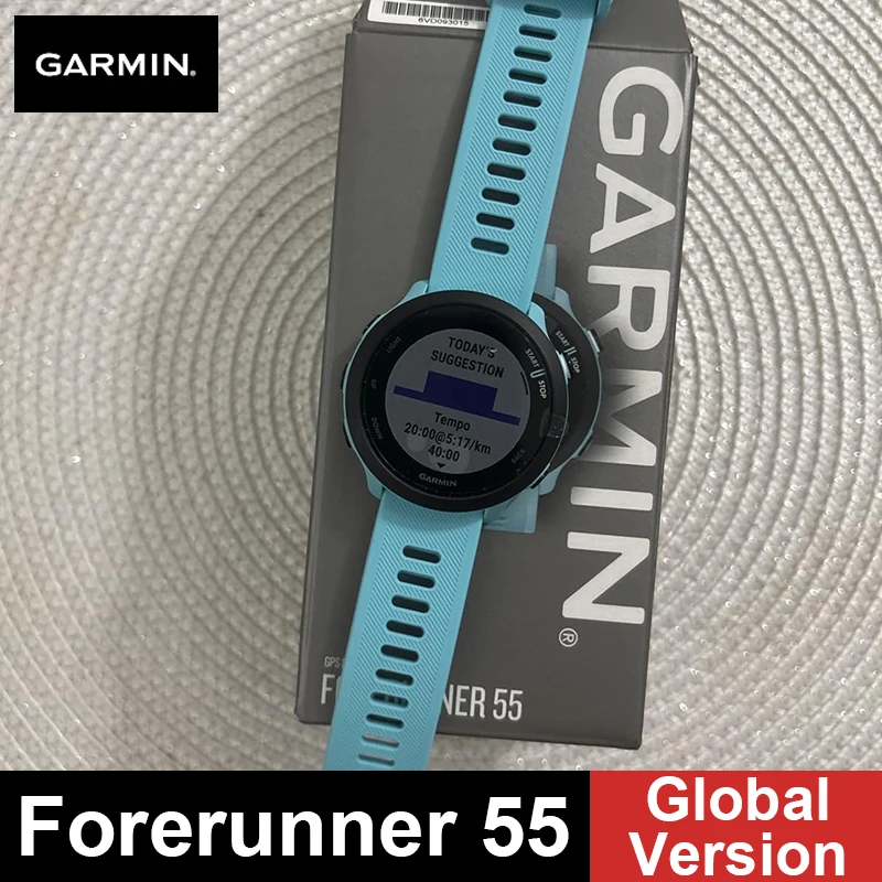 Montre de course GPS Garmin Forerunner 55 avec entraînements saisis quotidiens jusqu'à 2 semaines d'autonomie de la batterie Montre intelligente