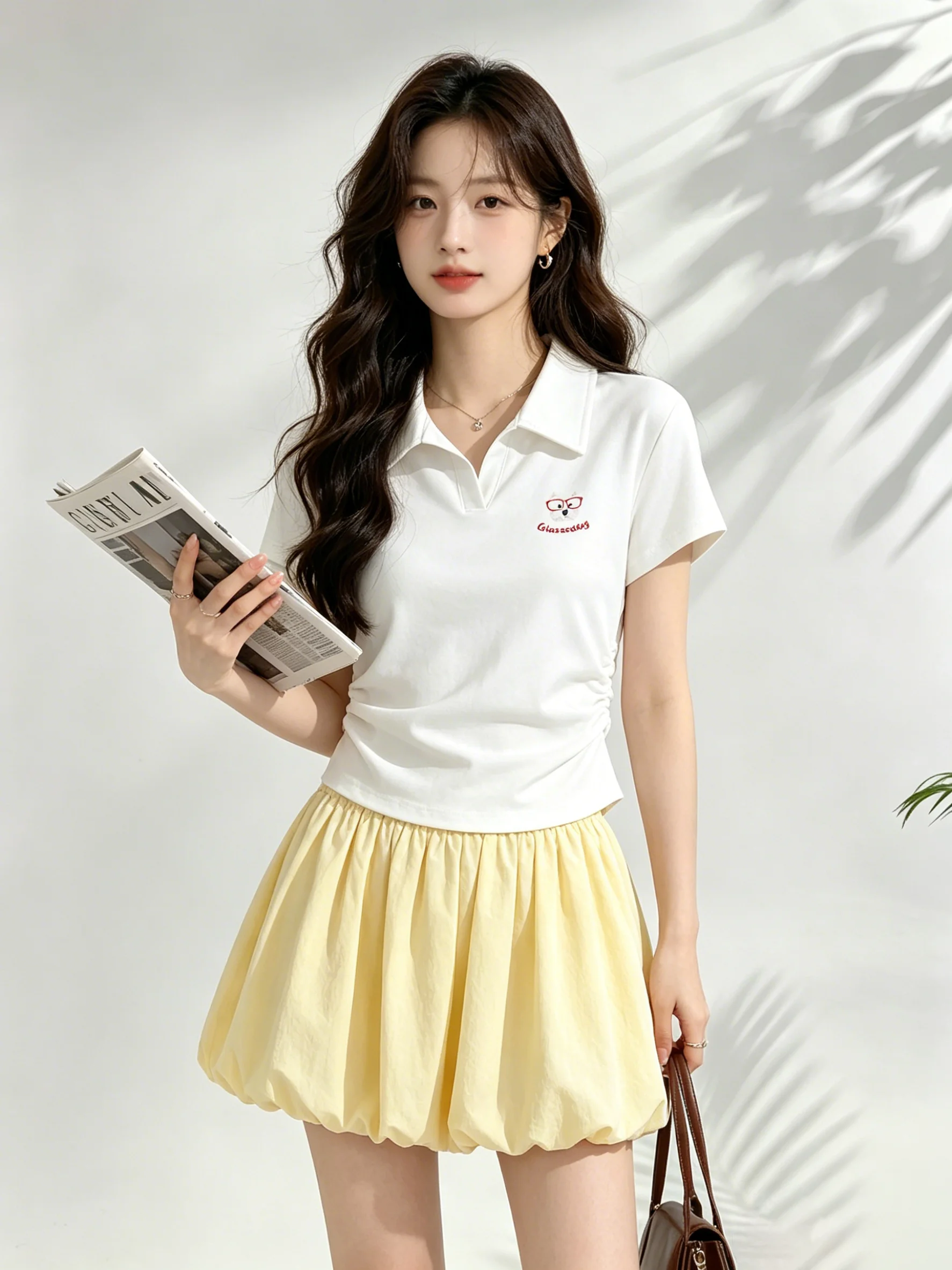 White Anti-Aging Short Sleeve  Neck T-Shirt Slim Fit Pleated Young-looking Summer Print Top for Women Korean Style