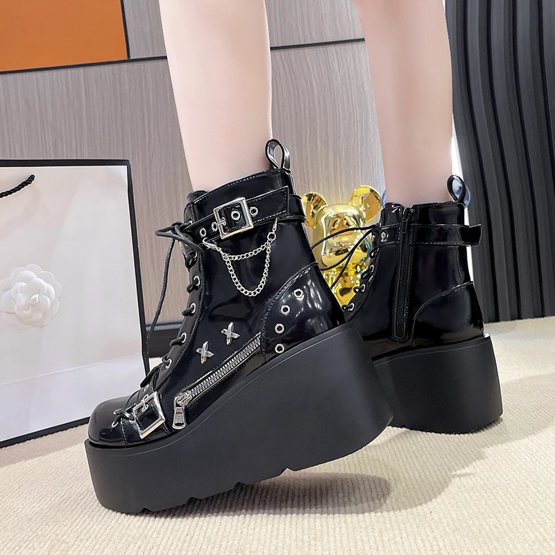 Comfortable and Non-tiring Feet Block Heel Cotton Shoes Winter New Round Toe Side Zipper Platform Non-Slip Booties