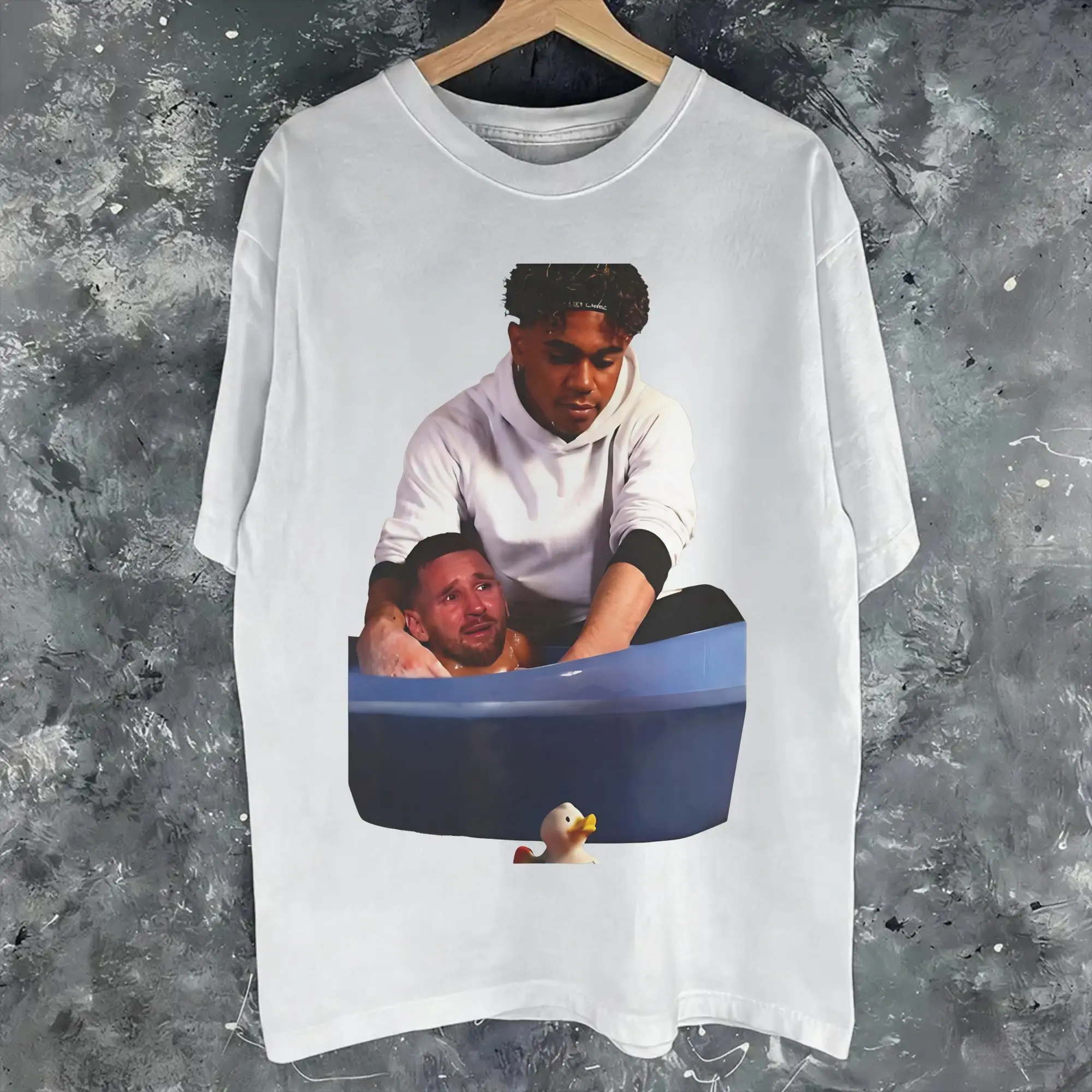 Messies & Yamals Take a Bath Graphic Printing T Shirts Men Women  100% Cotton  Tee Shirt Clothing