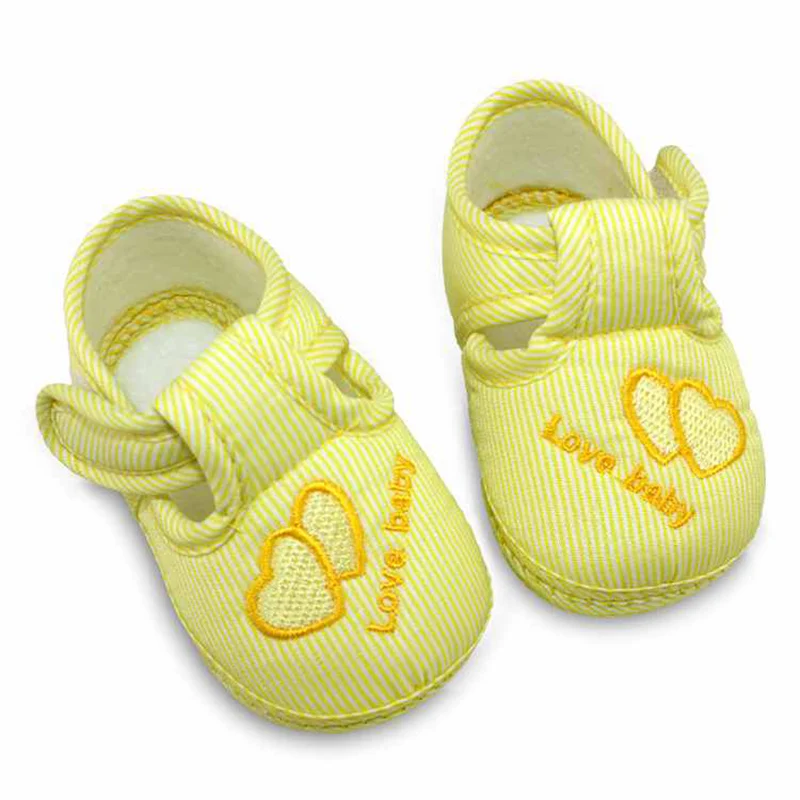 Chaussures souples en coton pour bébé, souliers pour enfant, nouveau-né, fille, garçon, premiers pas, motif dessin animé