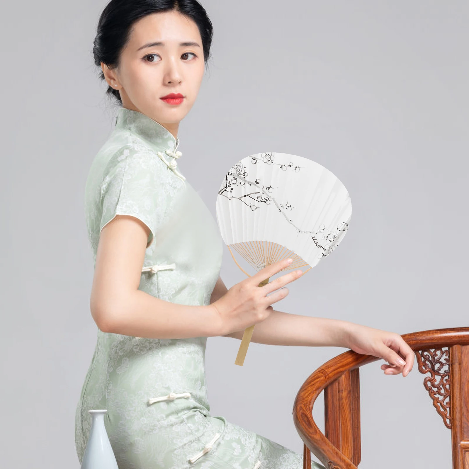 

Sturdy Blank Wooden Round Diy Hand Craft Kit Unfinished Circle For Wedding Engagement Handcraft Wood Frame Fan Making