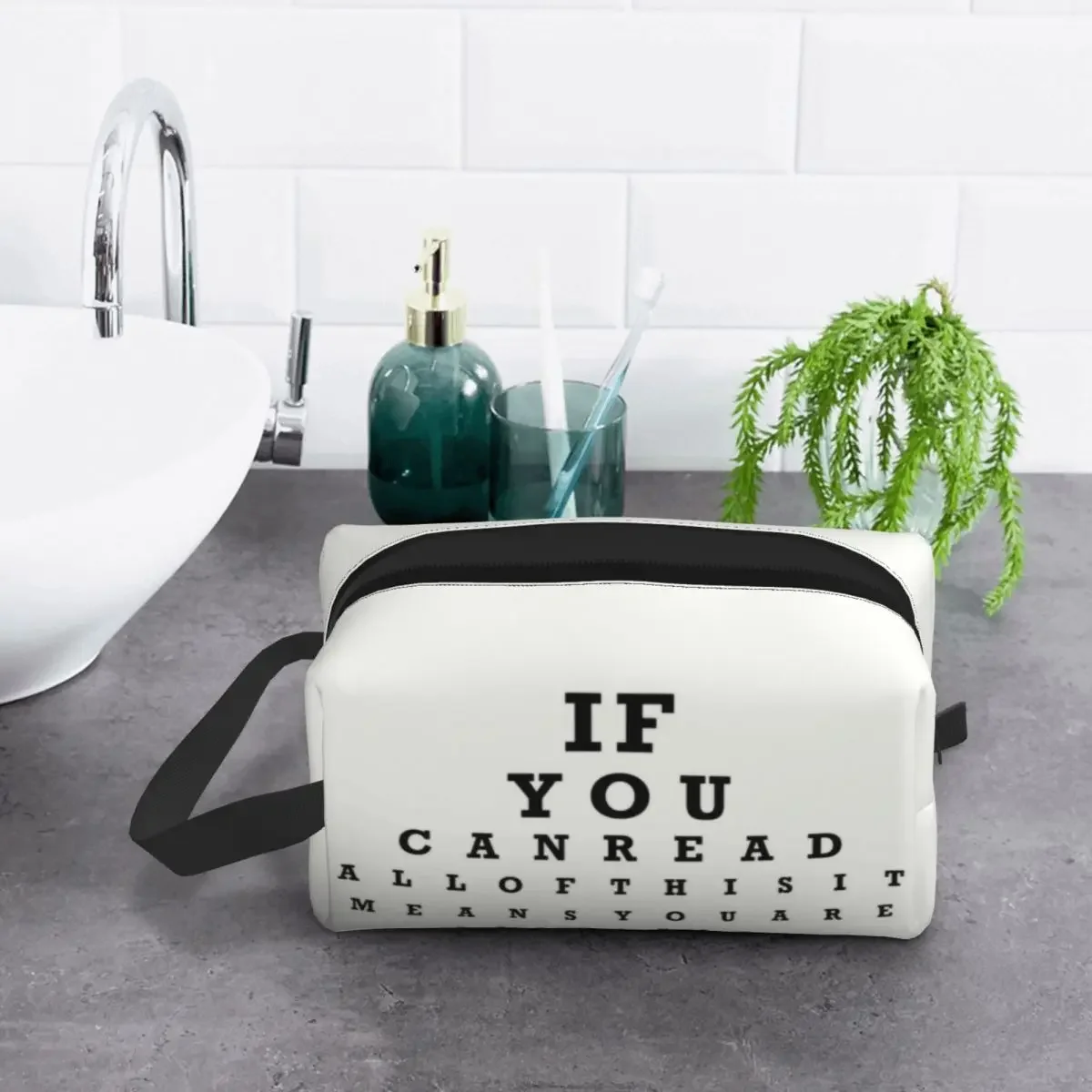 Borsa da toilette personalizzata per test oculare divertente per donne Ottimista Optometrist Trucco Organizzatore cosmetico Custodia per kit Dopp