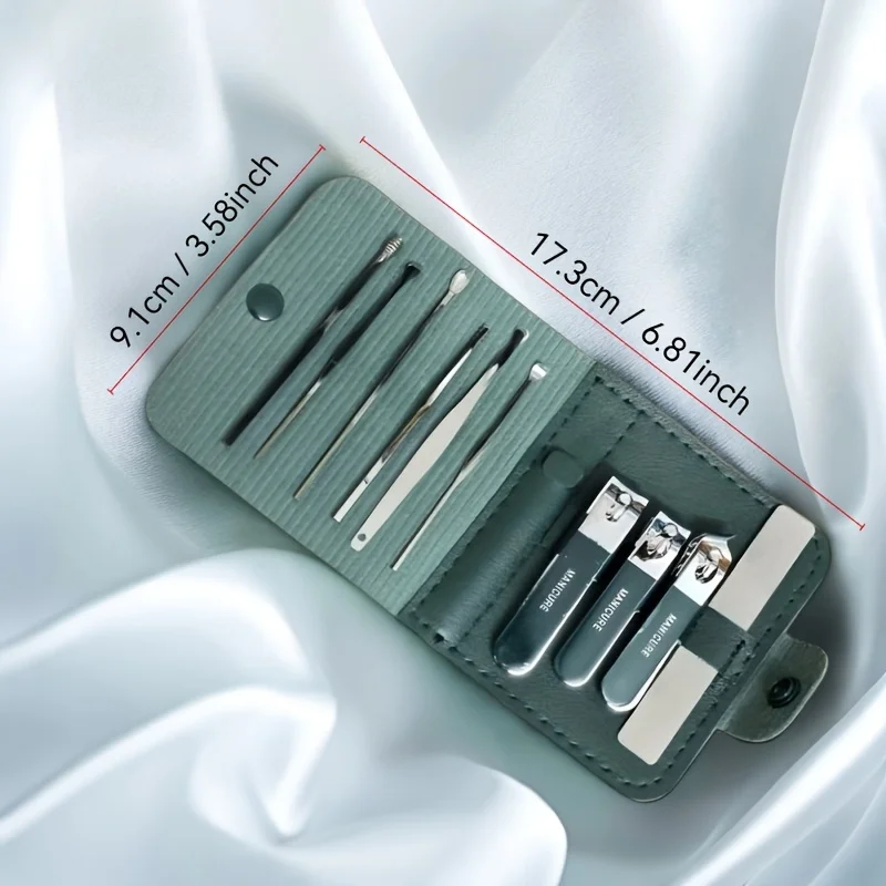 

10pcs Deluxe Manicure and Pedicure Set Splash Proof Nail Clippers Ear Pick Stainless Steel Nail Scissors Christmas Gift