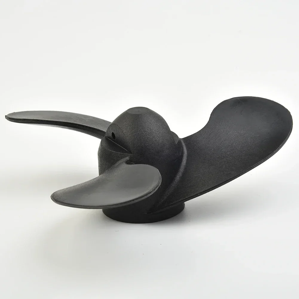 Quality Outboard Propeller, Made of High Strength Nylon, Suitable for Tohatsu3 5HP/Nissan2 5, 3 5HP/Mercury3 5HP Marine Boat