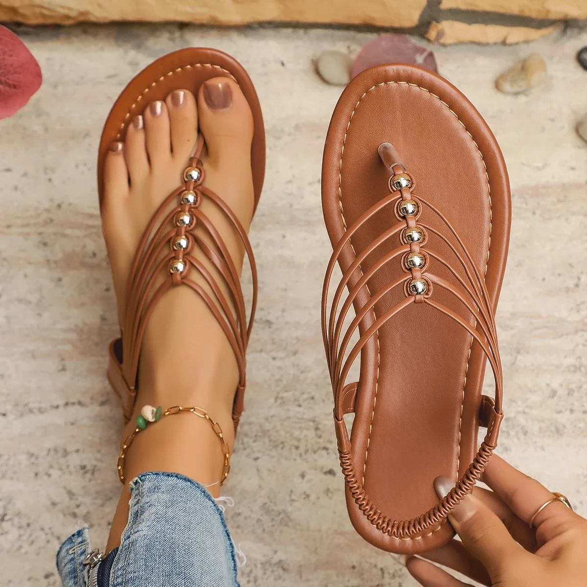 2025 Women Sandals Large Size Slip-On Sandals Women Summer Elastic Strap Flat Bottom Shoes T-Strap Toe Roman Beach Women Shoes