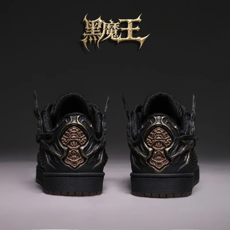 Men Dark Demon Totem Board Shoes 2026 Chinese Style Low‑top Rubber Sole Wear‑resistant Lace‑up Casual Sneakers Black Red