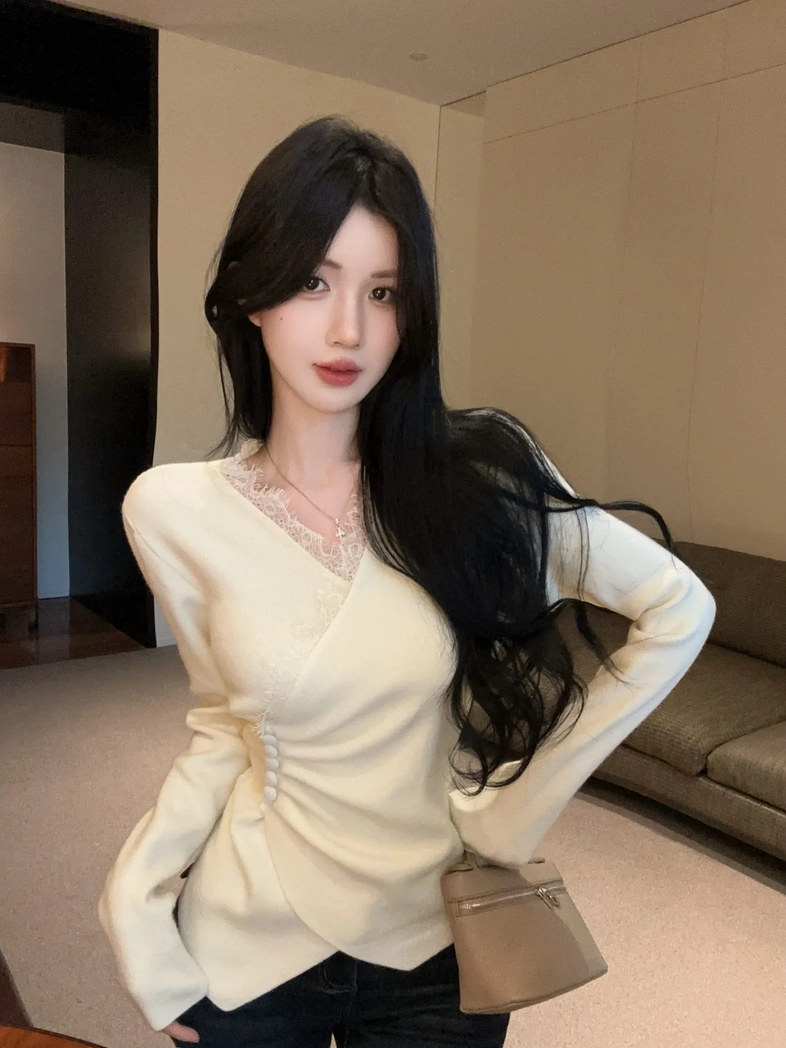 

Женский топ в корейском стиле с длинными рукавами и V-образным вырезом, с кружевными вставками, асимметричный, стройнящий, из хлопковой смеси, с теплой флисовой подкладкой