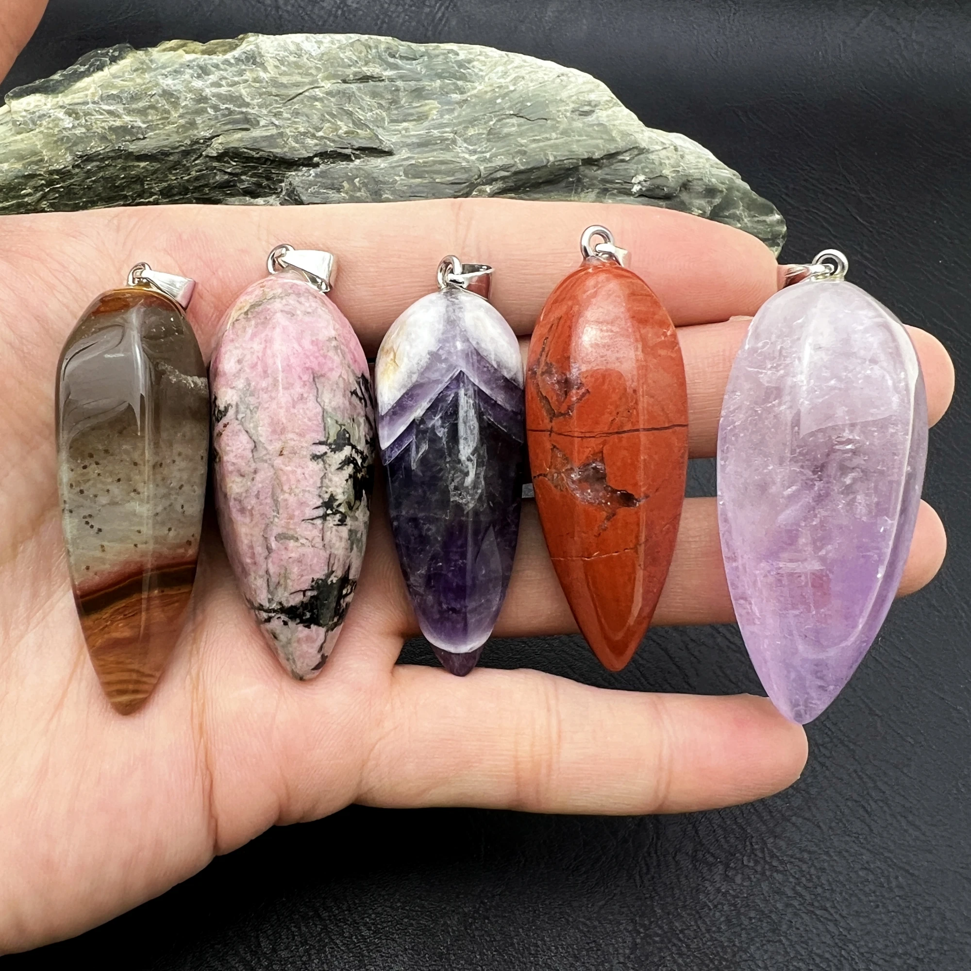 12PCS Wholesale Large Faceted Natural Amethysts Crystal Quartz Gems Stone Jaspers Chilli Pendant MY240510