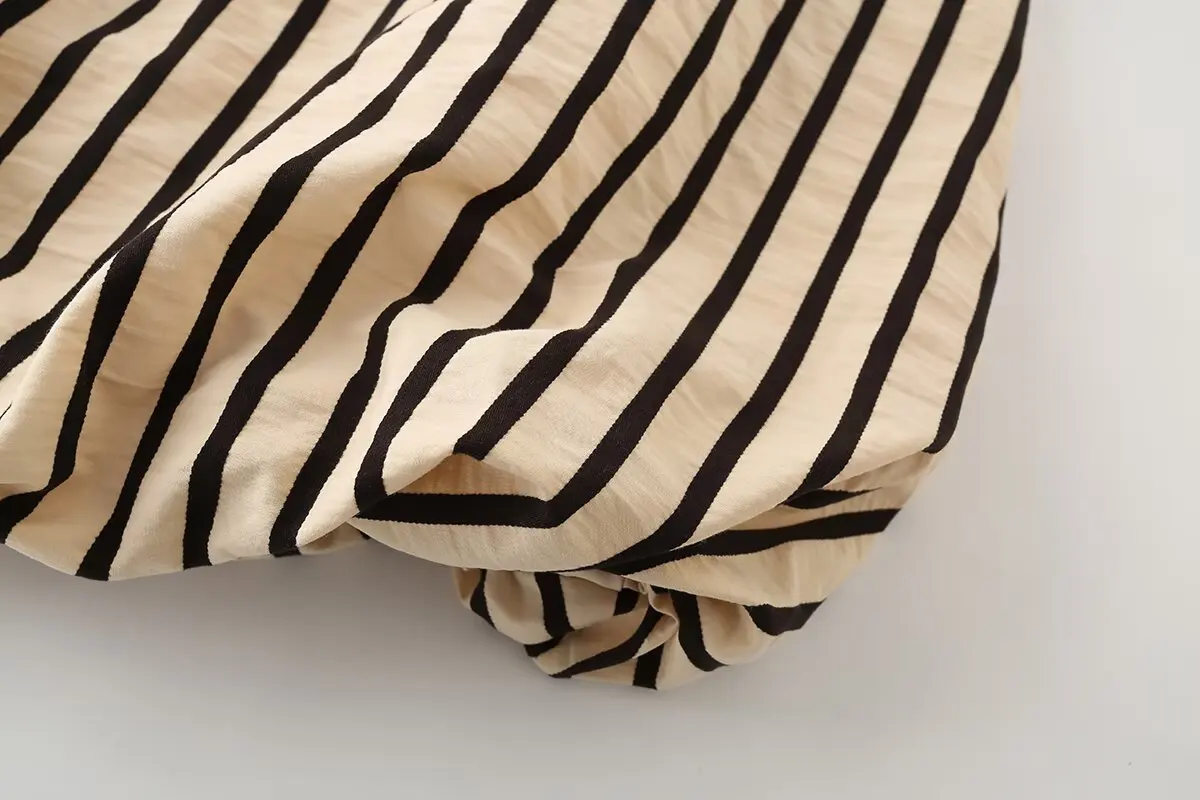 Elegantes Damen-Maxikleid mit Streifenmuster und Neckholder, sexy tiefem V-Ausschnitt, Schnürung, lässiges langes Kleid 2026, neues Urlaubskleid für Damen – Detail 9
