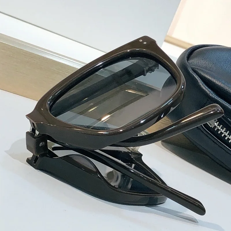 

2025 New High-quality Korea Gm Foldable Polarized Sunglasses Men Women Vintage Portable Folding Acetate Frame Sun Glasses UV400