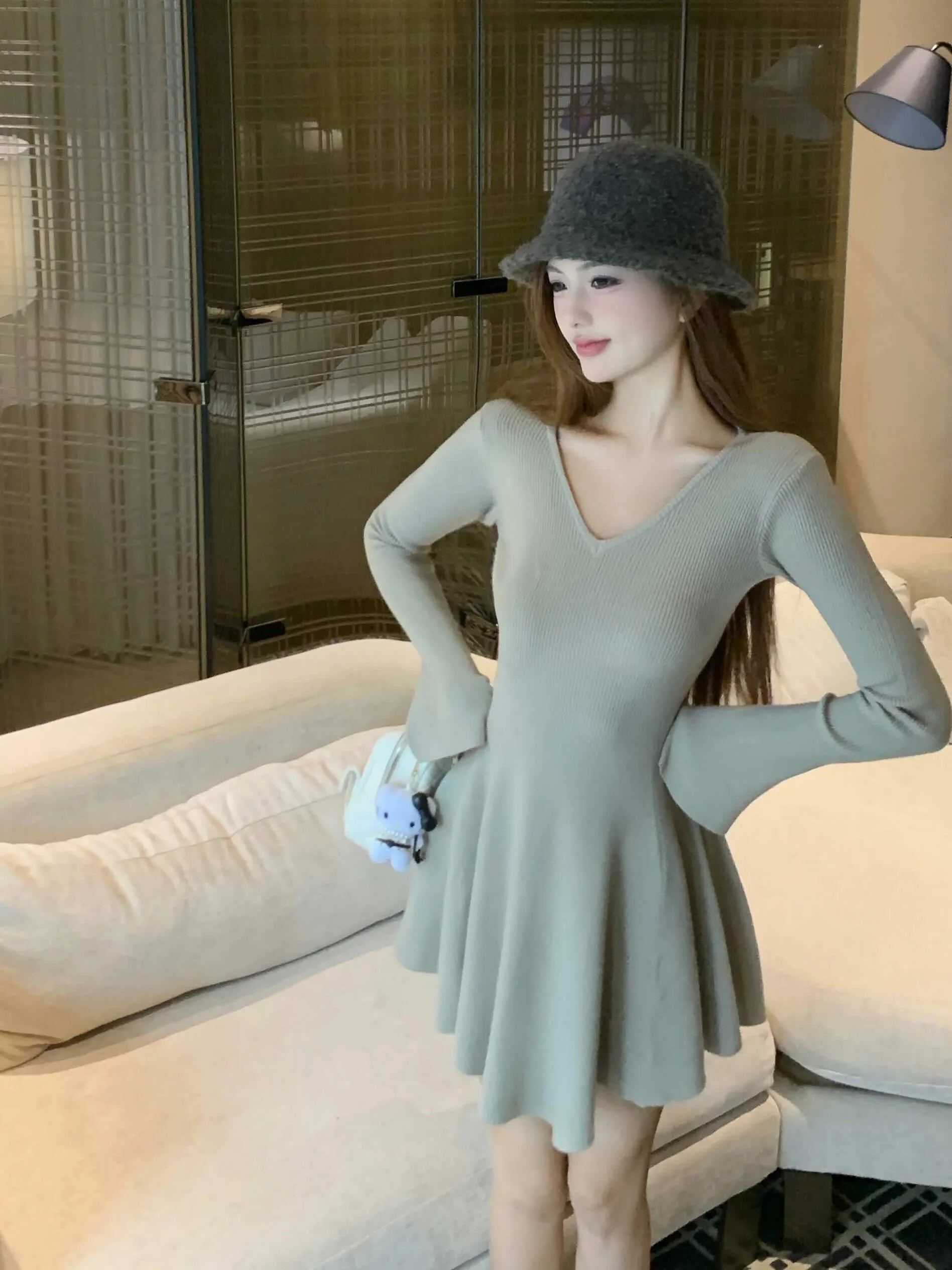 Ele V-ne Long Sve Knitted Dr レディース スリムフィット ウエストシェイプ Dr ジェントルウィンド Sle 通勤 韓国版