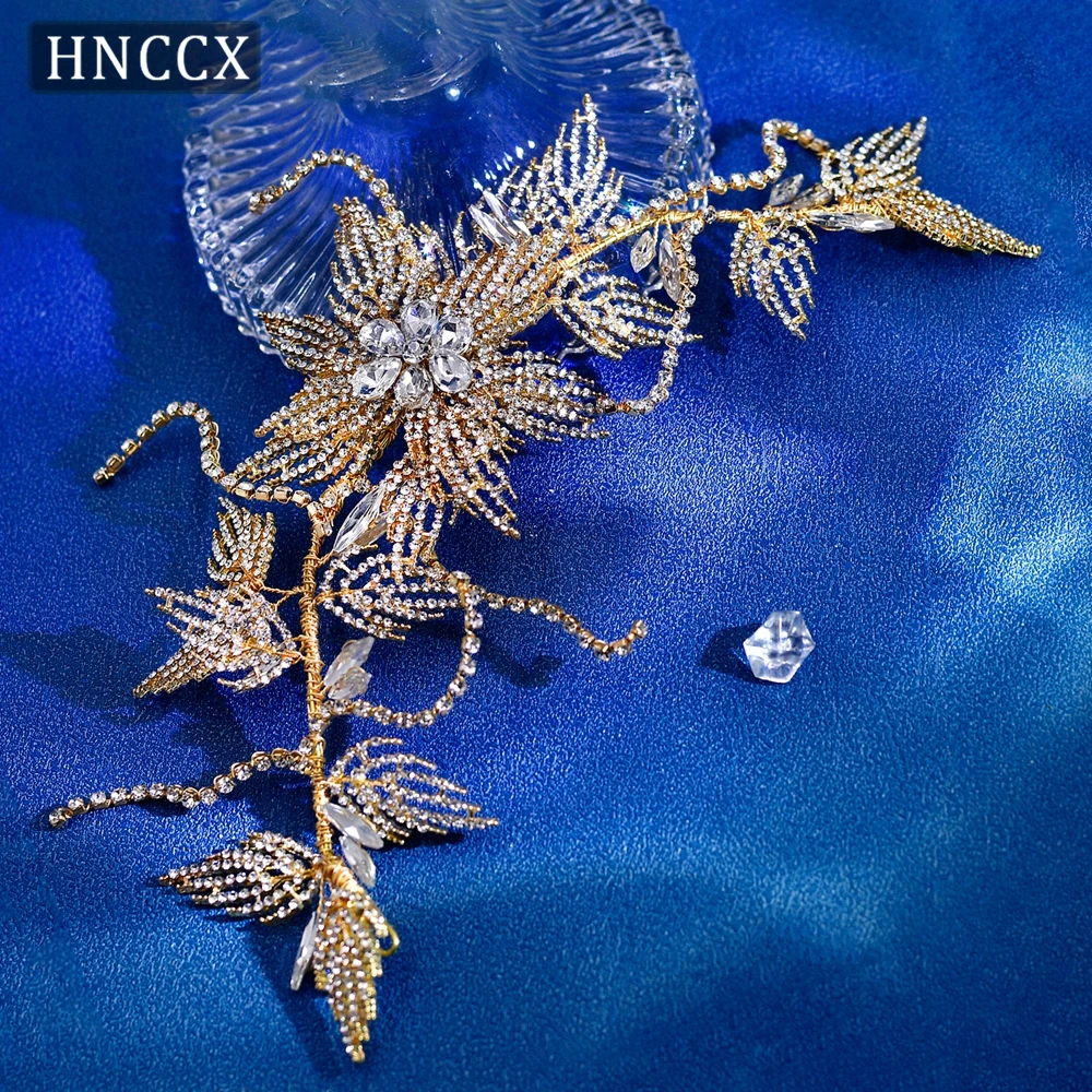 

HNCCX Wedding Hair Bands Rhinestones Woman Wedding Hair Accessories Alloy Leaf Bride Headpiece Gold Headwear for Girls CP380